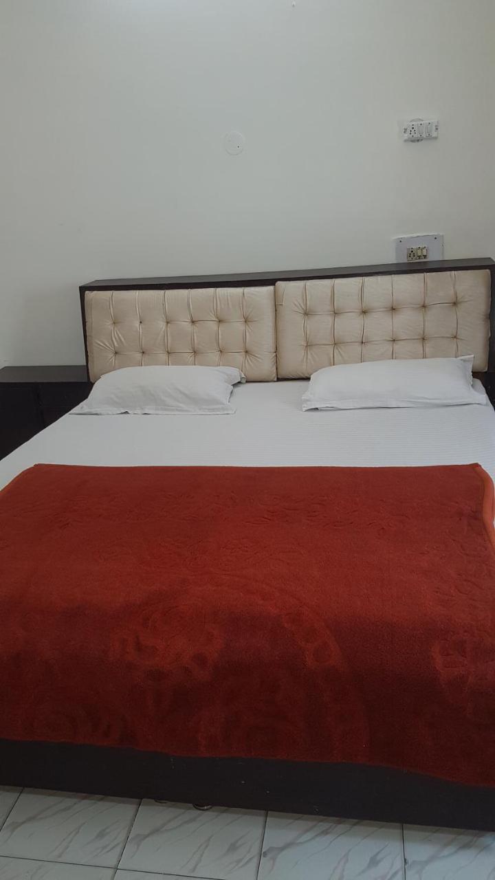 Tourist Guest House Amritsar Exterior foto